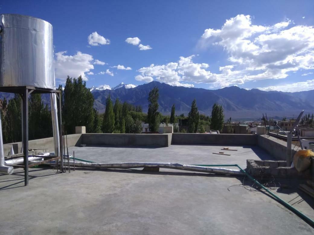 Hitchhikers Hostel Ladakh Leh Exterior photo